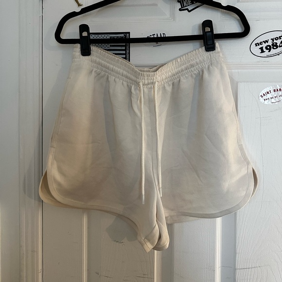 Wilfred Shorts - Picture 1 of 4